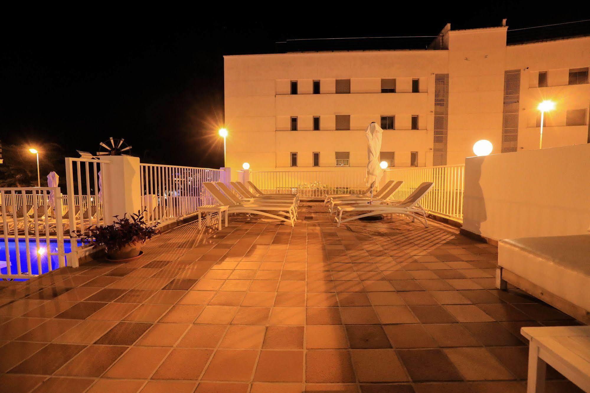 Es Mitjorn Hotel سان أنطونيو المظهر الخارجي الصورة