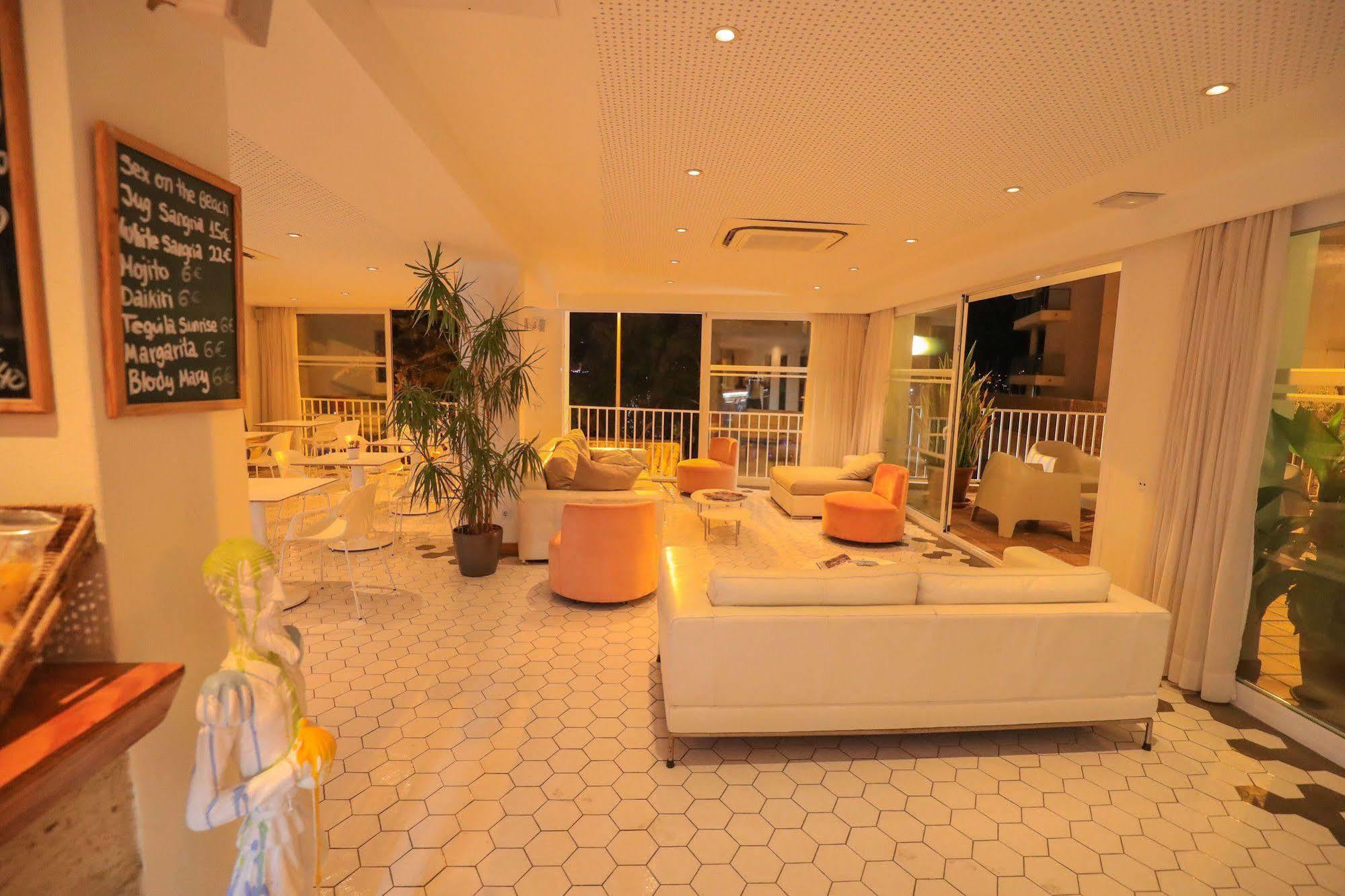 Es Mitjorn Hotel سان أنطونيو المظهر الخارجي الصورة