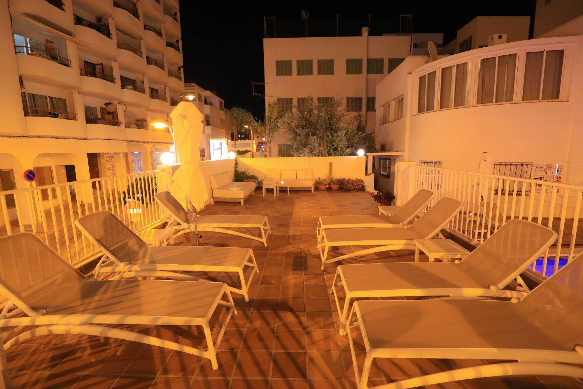 Es Mitjorn Hotel سان أنطونيو المظهر الخارجي الصورة